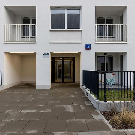 Warsaw Kotsisa Apartments With Parking By Noclegi Renters Esterno foto