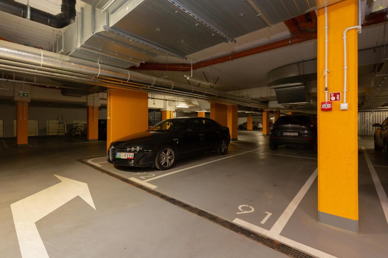 Warsaw Kotsisa Apartments With Parking By Noclegi Renters Esterno foto